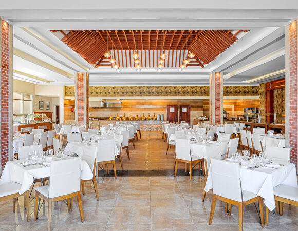 L`Asiatique Restaurant 1